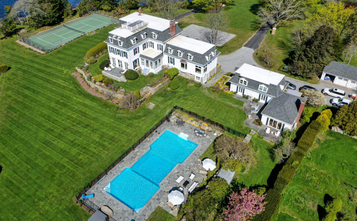 Villa SAlt Acres