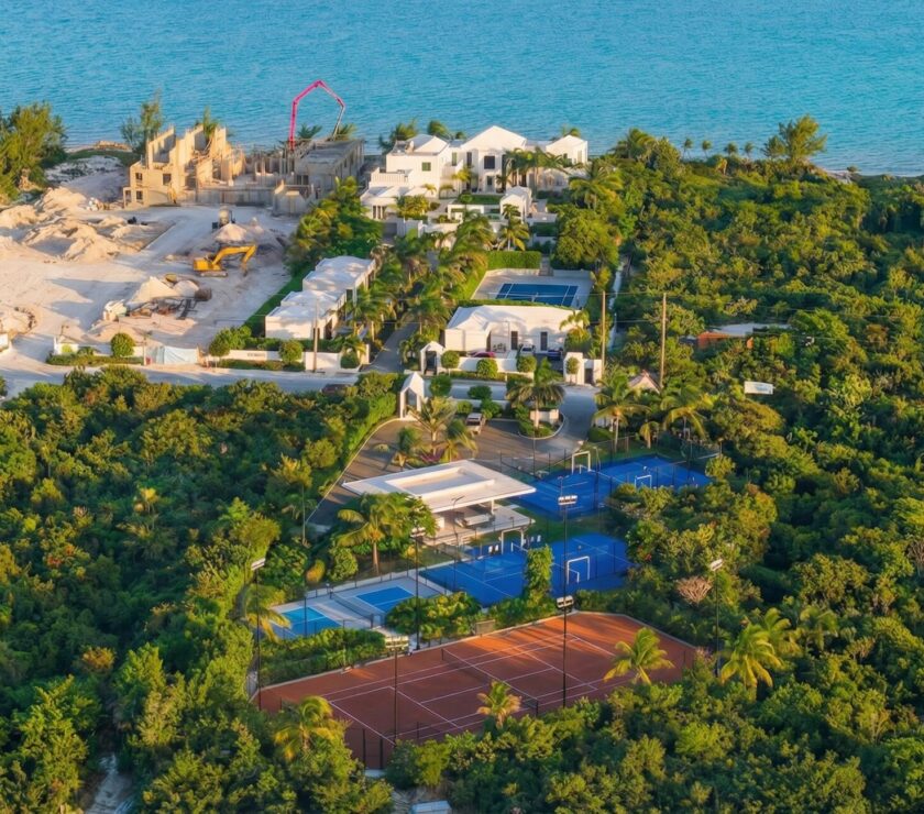 Triton Villa – Sports Complex Landscape